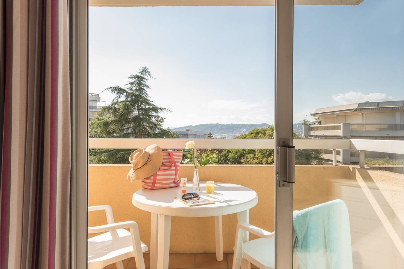 Helt studio, La Rostagne S2p in Antibes, Cannesregionen