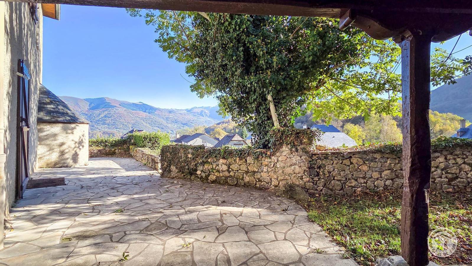 Famille in Salles (Hautes-Pyrénées), Pyrénées