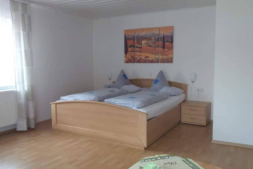 Apartment/apartment, shower, Wc, balcony - Gästehaus Reither in Schweigen-Rechtenbach, Südliche Weinstraße
