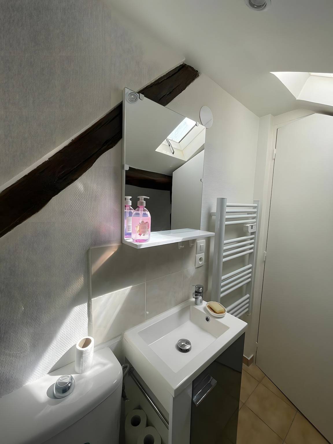 Ganze Wohnung, Appartement „Gemütliche Unterkunft im Zentrum von Joigny“ mit Wlan in Joigny, Auxerre und Umgebung