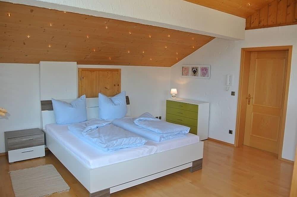 Freistehendes Ferienhaus in Traumlage in Garmisch-Partenkichen in Garmisch-Partenkirchen, Bayerische Alpen