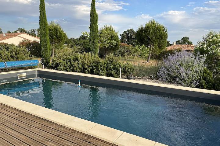 Location de vacances pour 6 personnes, avec jardin et terrasse à Orgnac-l'Aven - 2