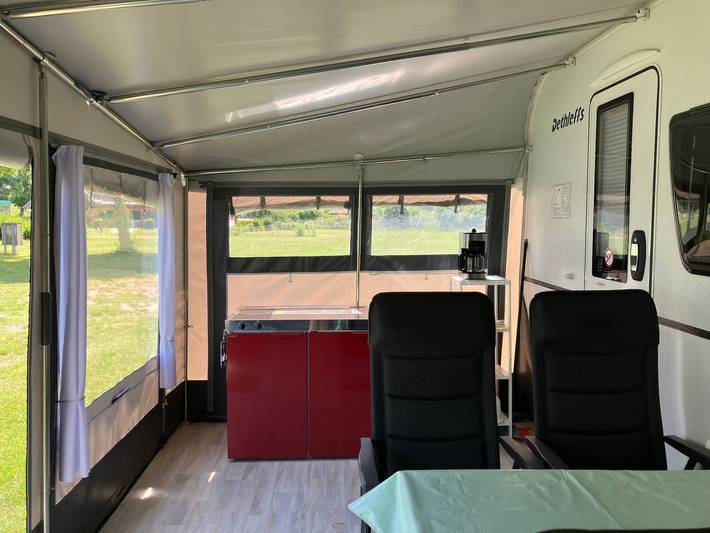 Bungalow für 4 Personen, mit Garten