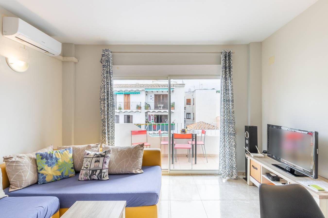 Ganze Wohnung, Ferienwohnung 'Penthouse Moraira Centrum' mit Privatterrasse, Wi-Fi und Klimaanlage in Club Moraira, Teulada (Spanien)