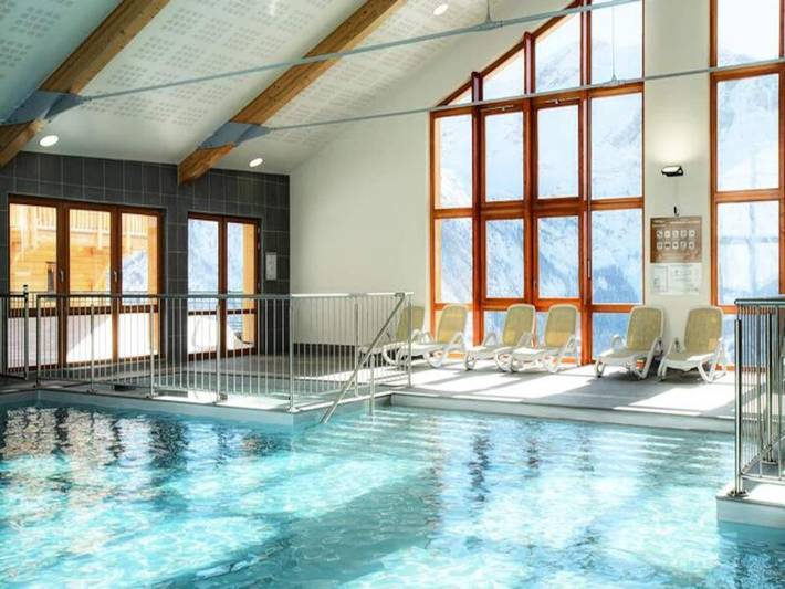 Gîte pour 8 personnes, avec piscine et sauna, animaux acceptés à Orcières - 4