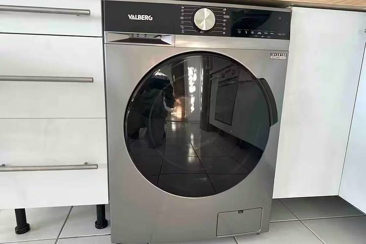 Ganze Wohnung, Disneyland 10 minutes / Paris 35 minutes in Bussy-Saint-Georges, Seine-et-Marne
