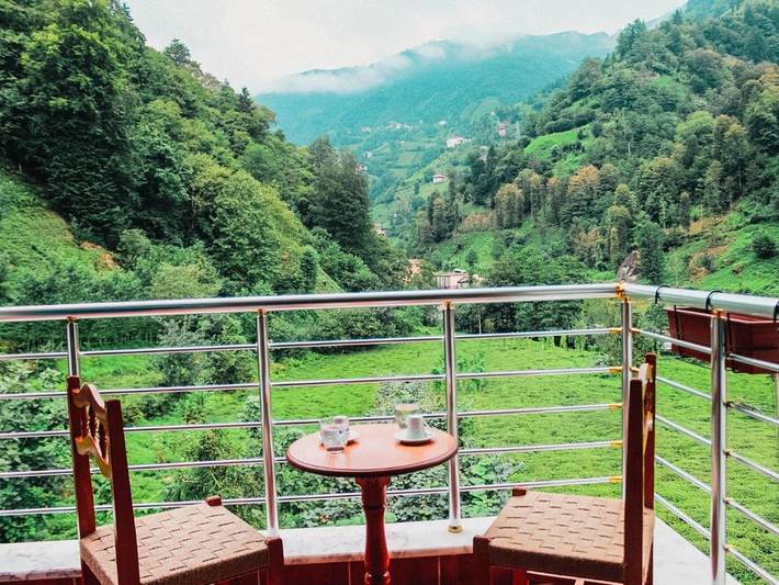 Appart’hôtel pour 2 personnes, avec vue et jardin, adapté aux familles