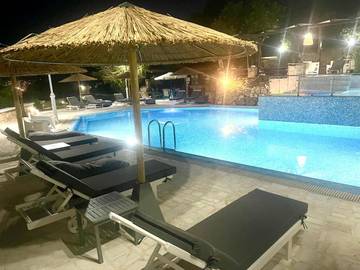 Ferienhaus für 4 Personen, mit Ausblick und Garten sowie Pool und Kinderpool in Chania und Umgebung