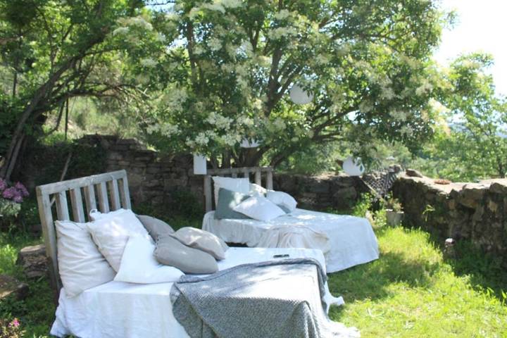 Casa rural para 2 personas, con piscina y jardín, Se admiten mascotas en Ripollès - 4