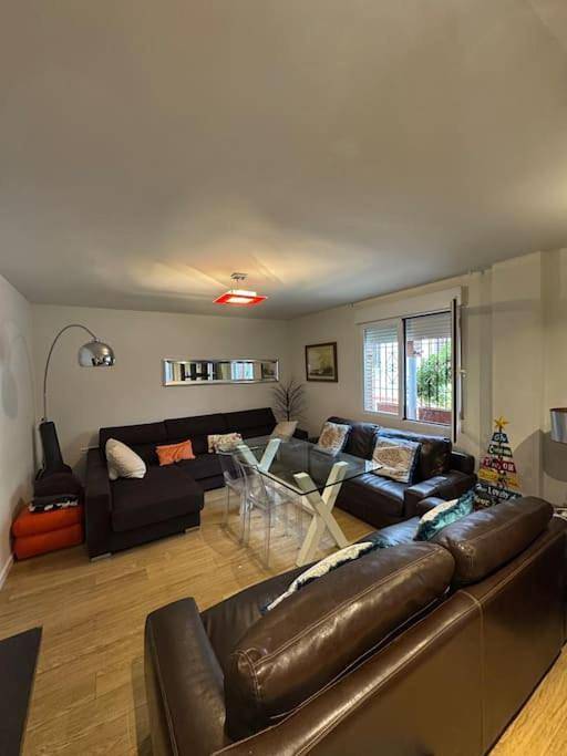 Casa de vacaciones para 10 personas, con vistas además de vistas al lago y jardín, Se admiten mascotas - 1