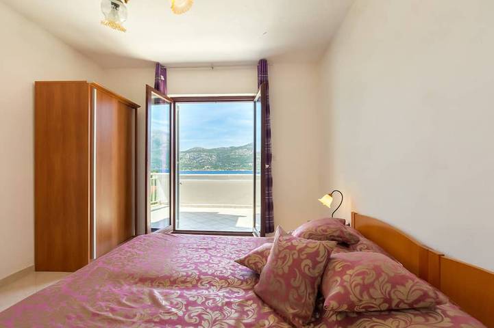 Ganze Wohnung, Ferienwohnung - Korcula in Zrnovska Banja, Korcula