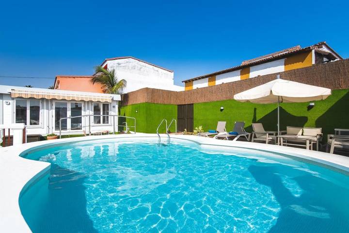 Casa rural para 6 personas, con vistas además de jardín y piscina en Telde - 4