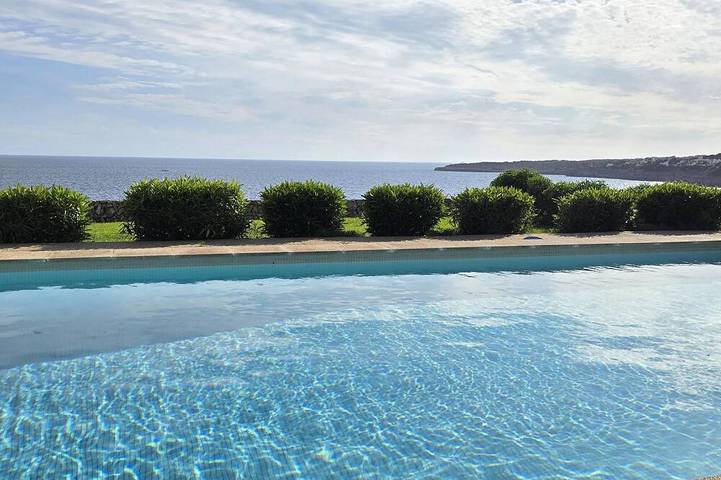 Finca mit Pool für 6 Personen, mit Terrasse und Garten in Cala Pi