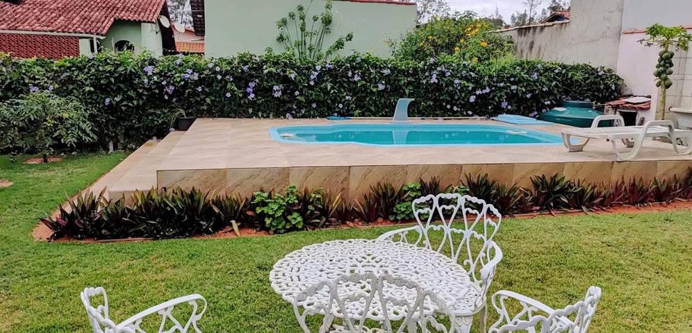Casas e apartamentos de temporada para 7 pessoas, com jardim e piscina, com animais de estimação em Unamar