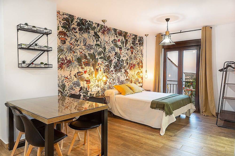 Ganze Wohnung, Apartamento Saturno de Monfragüe in Malpartida de Plasencia, Monfragüe Nationalpark