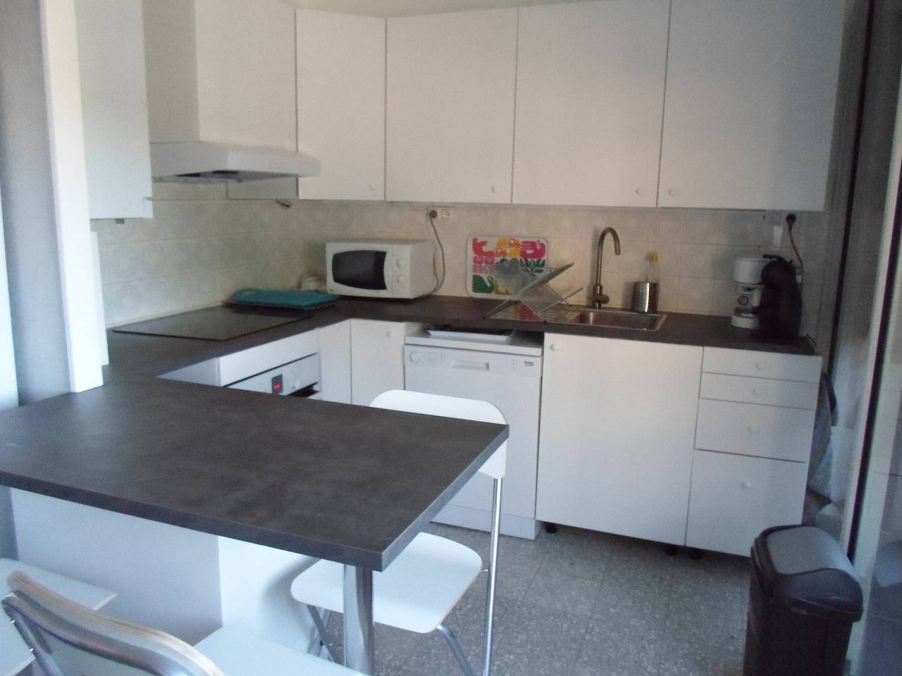 Entire apartment, Bright apartment near the thermal baths with balcony and Wifi in Balaruc-les-Bains, Mediterranean Coast (France)