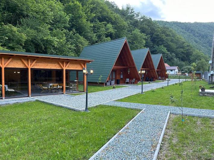 Location de vacances pour 6 personnes, avec vue et jardin à Alba (Romania) - 2