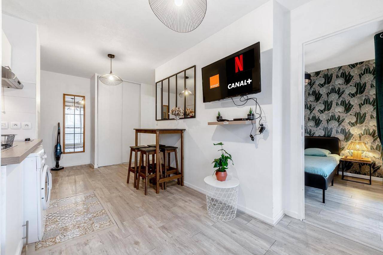 Appartement entier, One-Bedroom Apartment in Talence, Région de Bordeaux