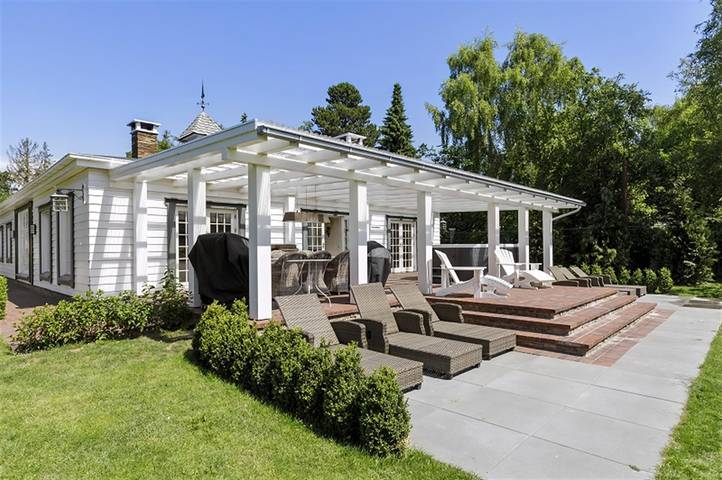 Ferienhaus für 12 Personen, mit Whirlpool und Garten sowie Terrasse, mit Haustier - 1
