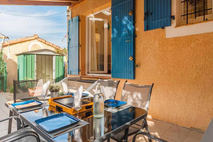 Location de vacances pour 4 personnes, avec piscine et jardin à Eyguières - 3