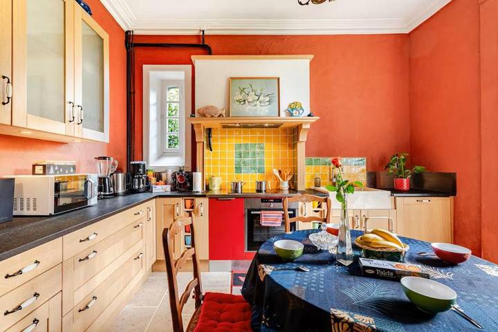 Location de vacances pour 6 personnes, avec vue et jardin à Hédé-Bazouges - 4