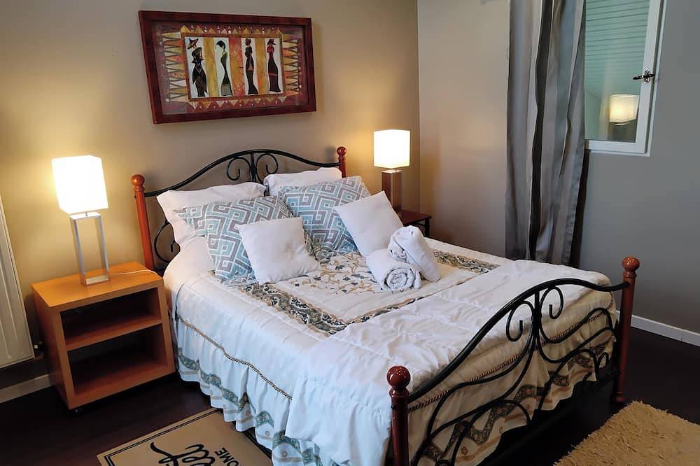 Luxury house close to Disney & Paris wifi & breakfast free. in Noisiel, Seine-et-Marne