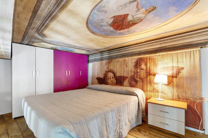 Ganze Wohnung, Ferienwohnung 'Antro Di Circe - Orta Centro' mit privater Terrasse, privatem Garten und Wlan in Orta San Giulio, Ortasee