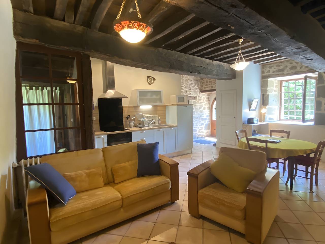 Casa Vacacional 'Gîte Du Gravier' con Terraza Privada, Wi-Fi y Aire Acondicionado in La Baussaine, Región de Saint-Malo