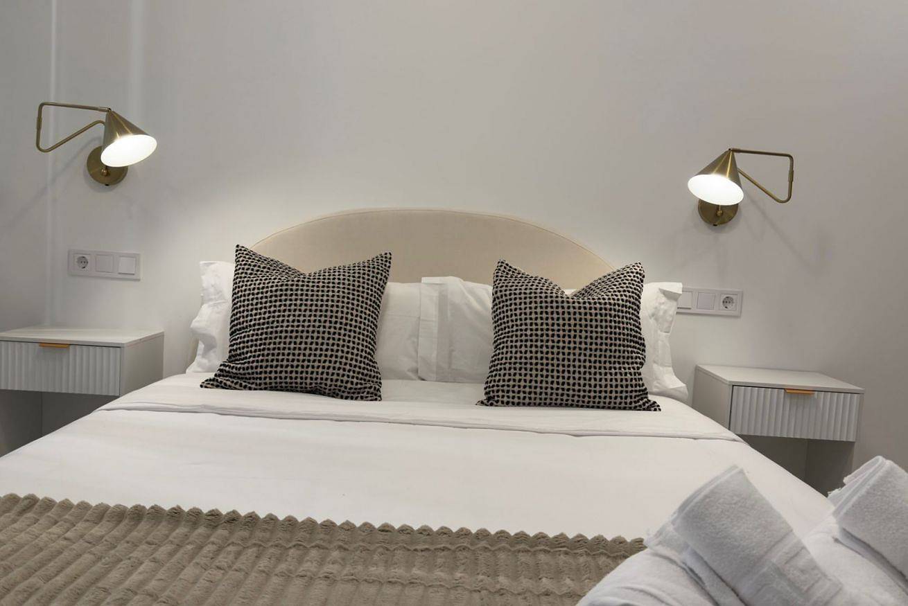 Entire apartment, Viana Apartaments in Bilbao, Bizkaia