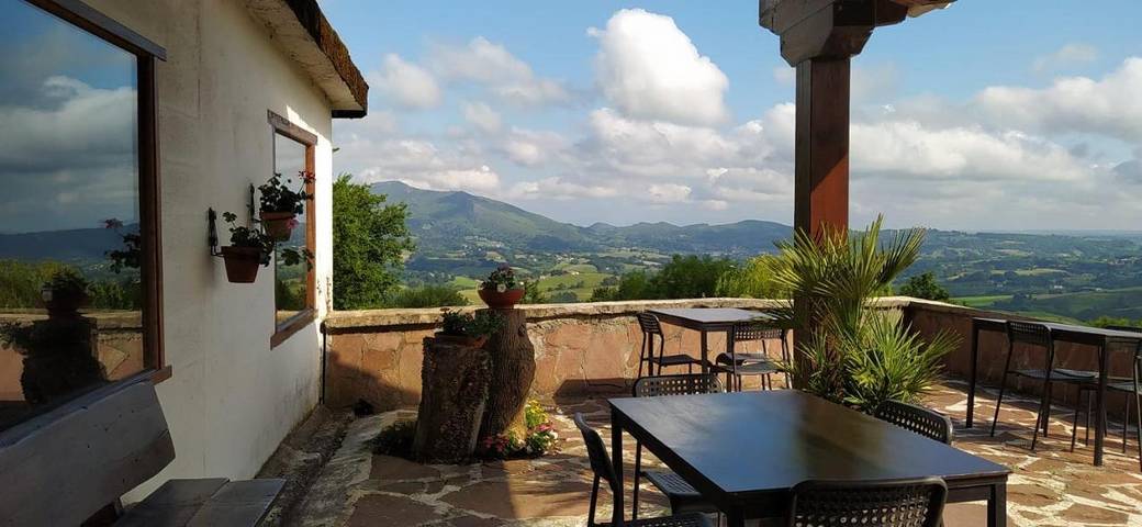 Casa rural para 2 personas, con vistas además de jardín y terraza en Pirineo Navarro - 4