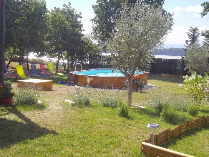 Location de vacances pour 5 personnes, avec jacuzzi ainsi que piscine et jardin à Montolieu - 4