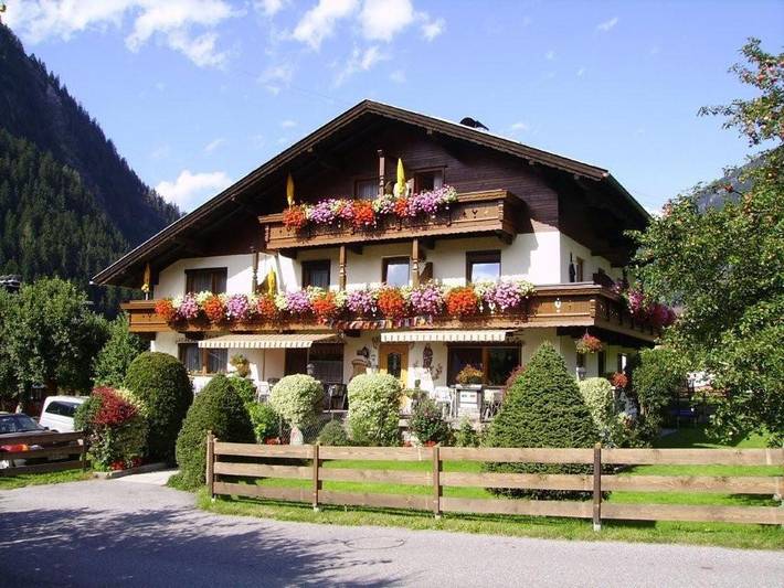 Ferienhaus für 6 Personen, mit Garten und Terrasse in Mayrhofen