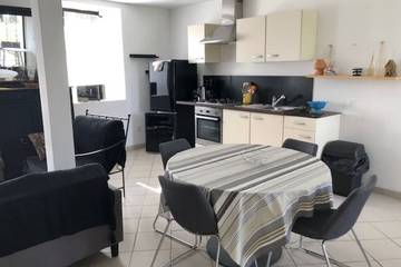 Gîte pour 6 personnes à Sainte-Gemme