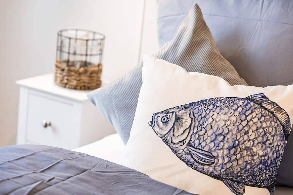 Geheel appartement, Sea view for 4 people, 2 en-suite bathrooms, balcony, directly on the beach in Prora, Binz