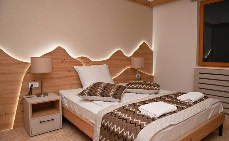 Hotel para 4 pessoas, com jacuzzi e sauna e ainda jardim - 1