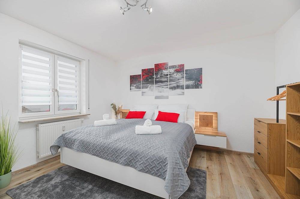 Ganze Wohnung, Roomfall Apartment Sinsheim mit Tg & Wi-Fi & Balkon in Sinsheim, Kraichgau