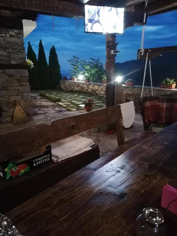 Double Room with Balcony in Gotsé Deltchev, Blagoevgrad (oblast)