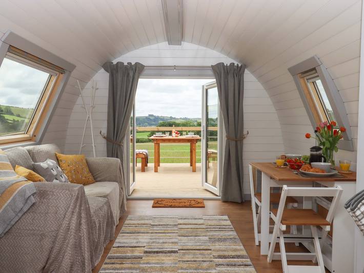 Under Oak Pod in South Brent, Devon