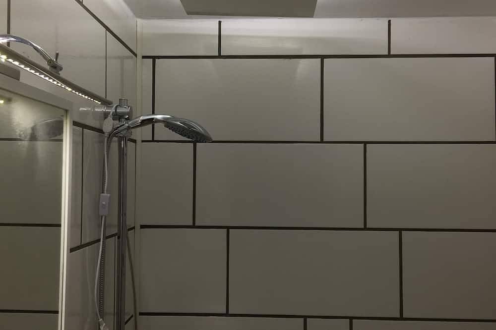 Bungalow in een rustige bosrijke omgeving direct aan het wandelpad in Reinhardtsdorf-Schöna, Elbezandsteengebergte