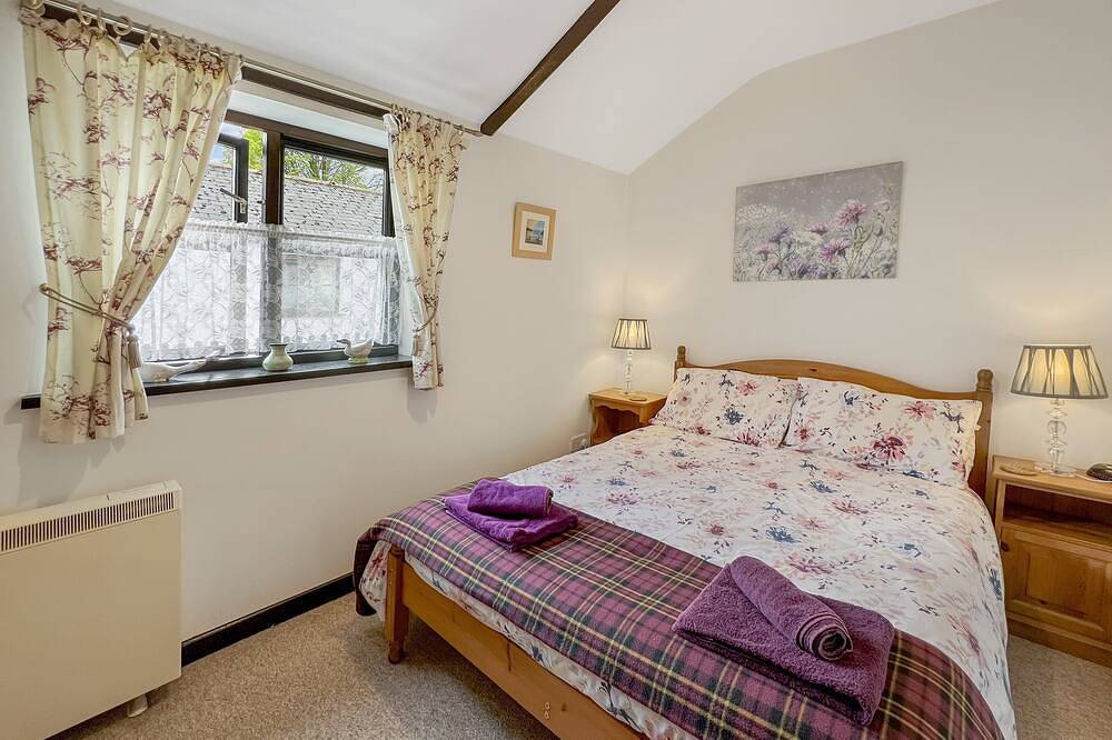 Dairy Cottage, Dulverton in Dulverton, Somerset