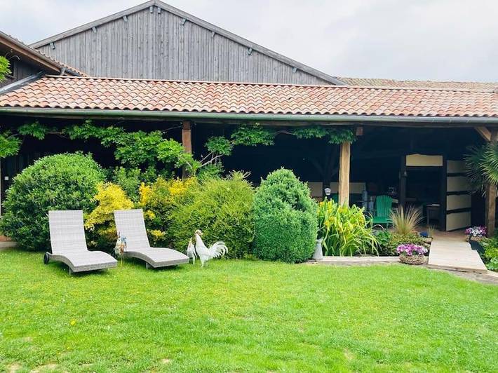 Location de vacances pour 3 personnes, avec Terrasse et Jardin dans Le Vieil Dampierre