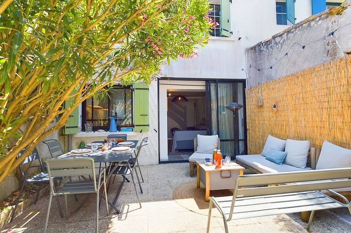 Casa rural para 4 personas, con terraza y jardín - 1