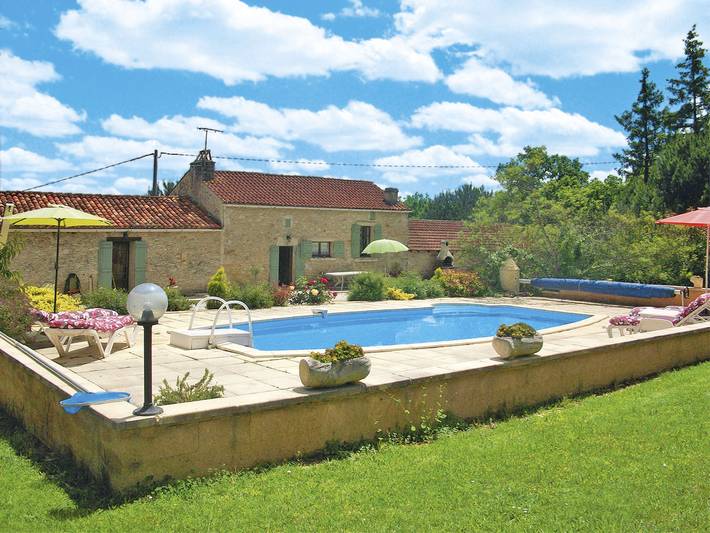 Location de vacances pour 5 personnes à Blanquefort-sur-Briolance