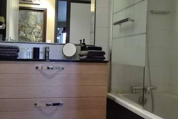 Appartement De Vacances pour 2 Personnes dans Nîmes, Région de Nîmes, Photo 3