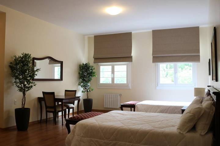 Pousadas para 2 pessoas, com jardim e terraço em Caxias do Sul