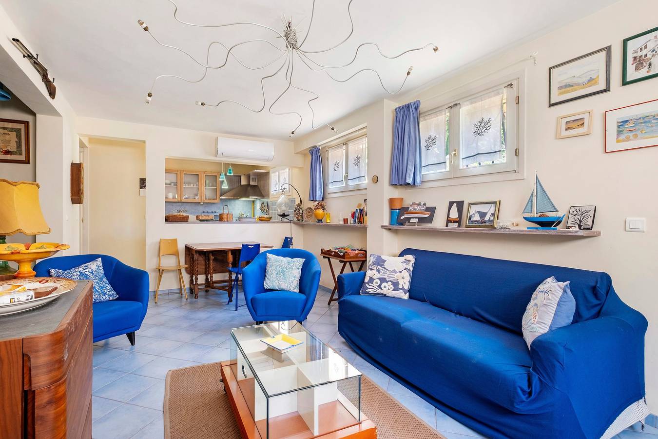Apartamento entero, Apartamento «Cap d’Antibes, playa de la Garoupe» con terraza privada, Wi-Fi y aire acondicionado in Antibes, Costa mediterránea (Francia)