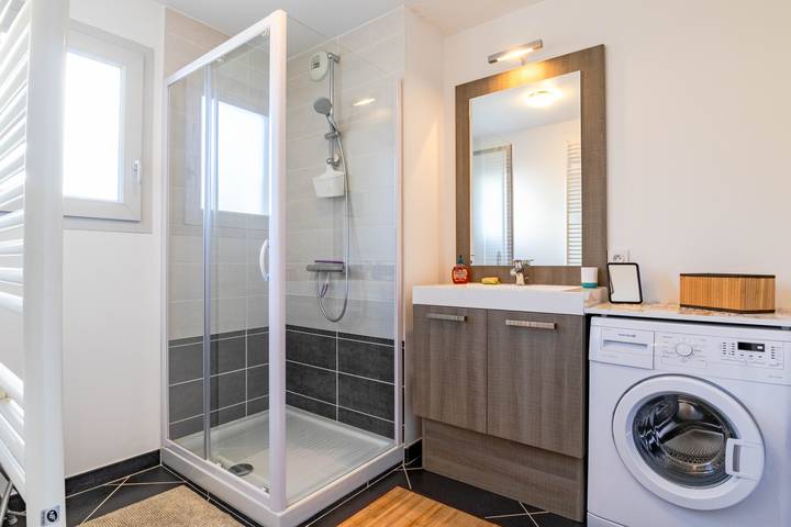 Gîte pour 2 personnes, avec balcon à Annecy - 2