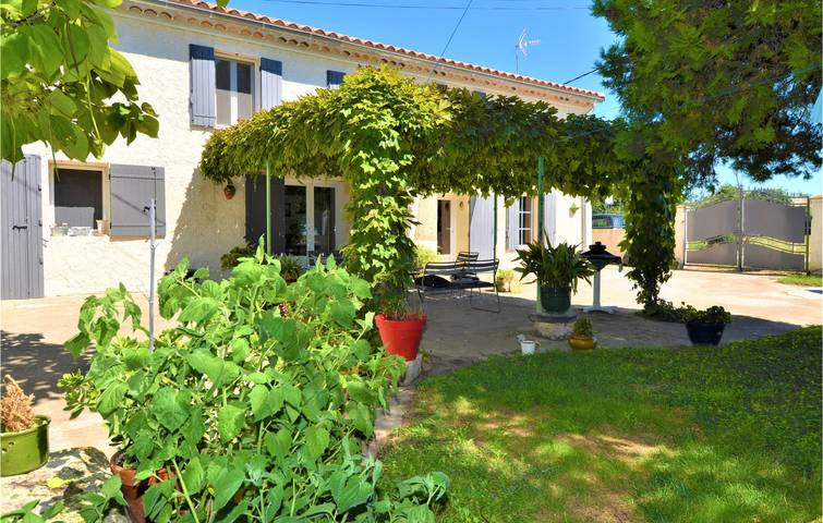 Vakantiehuis voor 6 personen in Arles