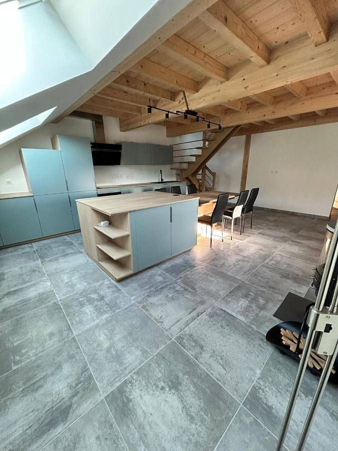 Gîte pour 2 personnes, avec vue à Thoiry (Ain) - 4