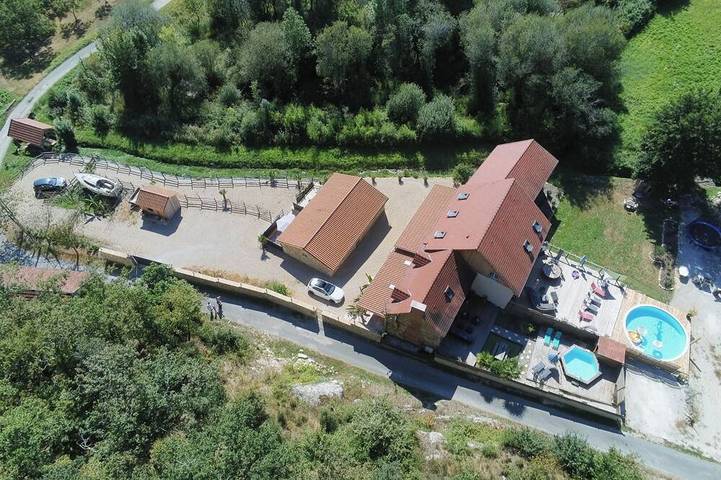 Casa de vacaciones para 4 personas, con jardín además de piscina y terraza, Se admiten mascotas - 1